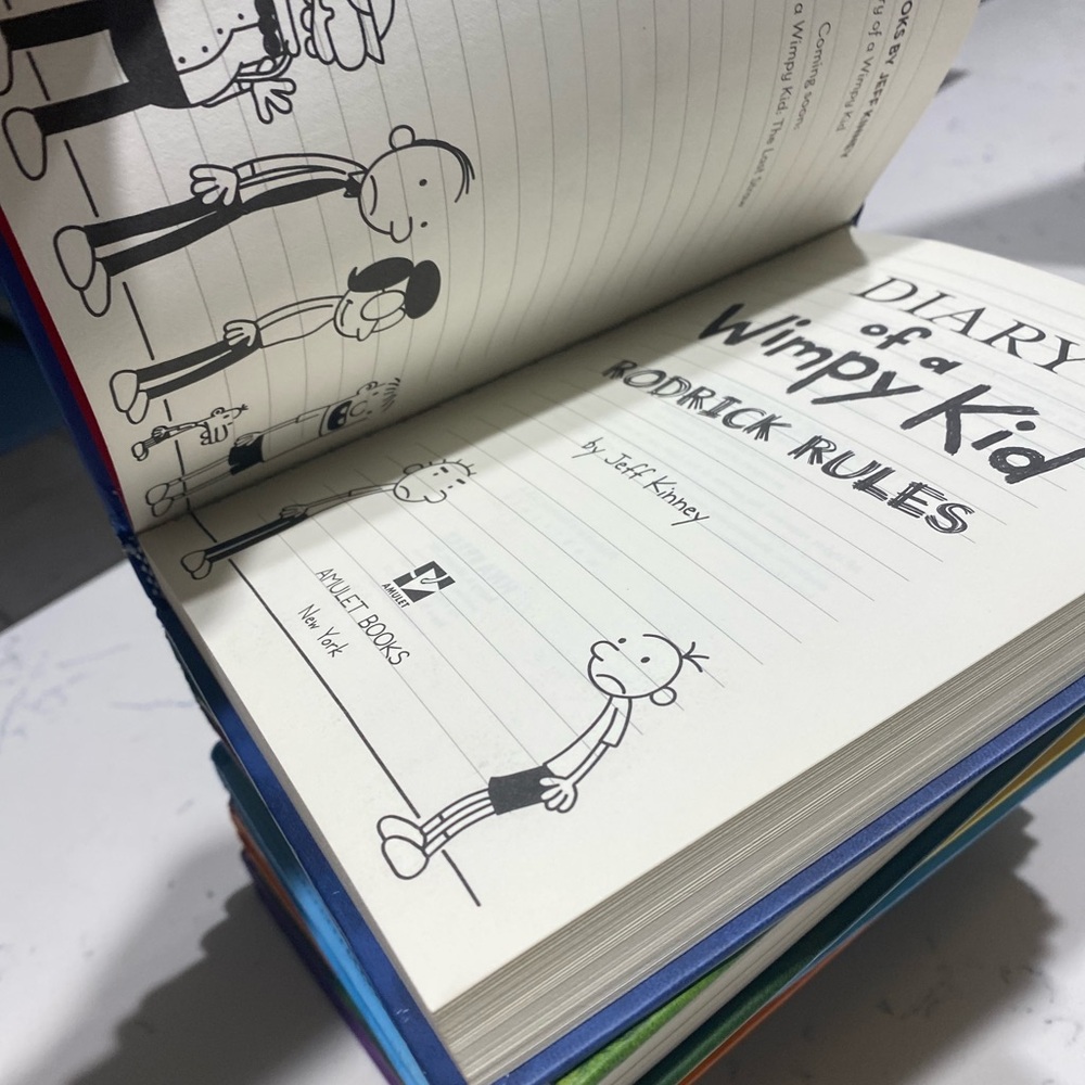 Diary of a Wimpy Kid, excellent funny series.5 th grade ( new n like new books) - Picture 5 of 6